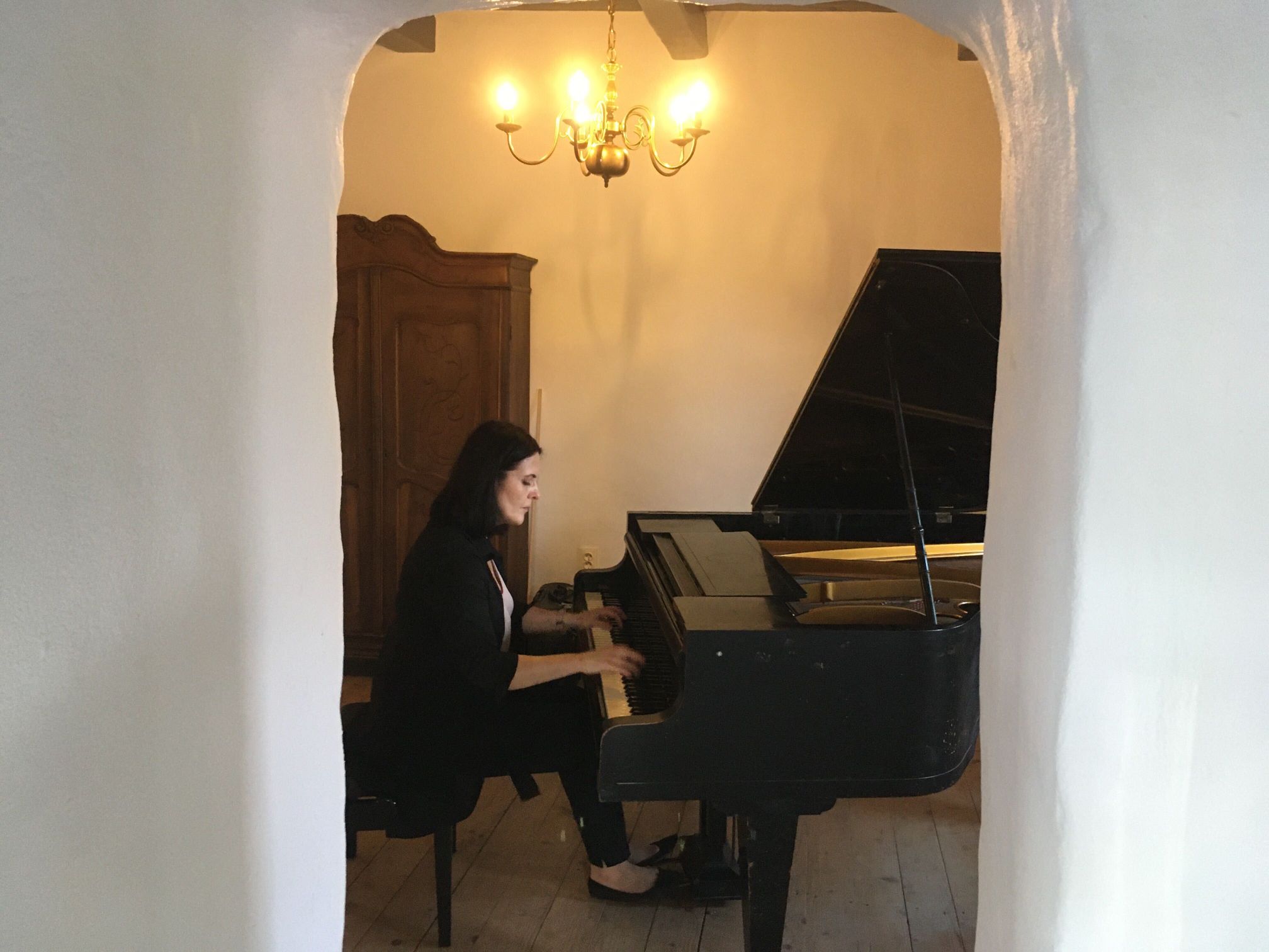 Concert de inaugurare a Casei Enescu de la Mihăileni
