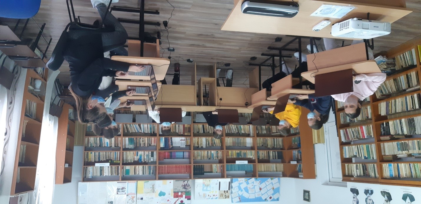 Bibliotecă complet echipată pentru 200 de elevi gorjeni, cu sprijinul Grupului CEZ în România